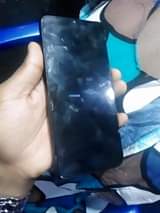 A picture of Hio apoo inifinix hot8 32gb 2ram imenyooka Haina tatizo lolote