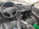 A picture of Toks standard Toyota Camry 2005 on belt v6. Buy and