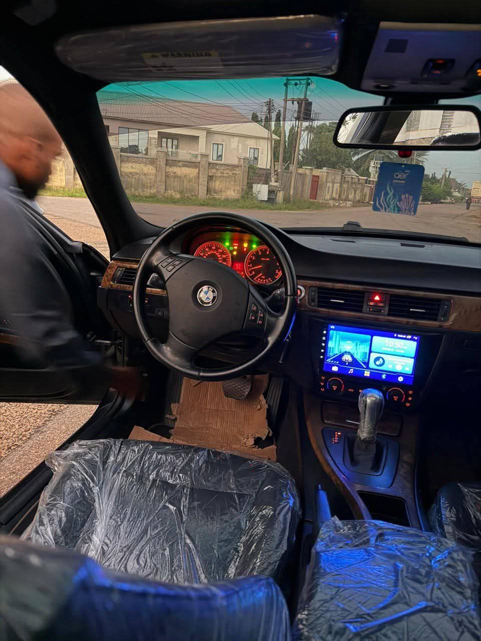 A picture of 2010 BMW series 3