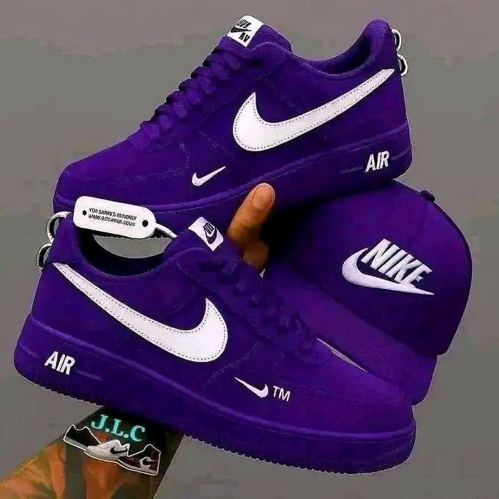 A picture of Shoes