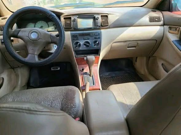 A picture of Hot distress Toyota Corolla 2 950