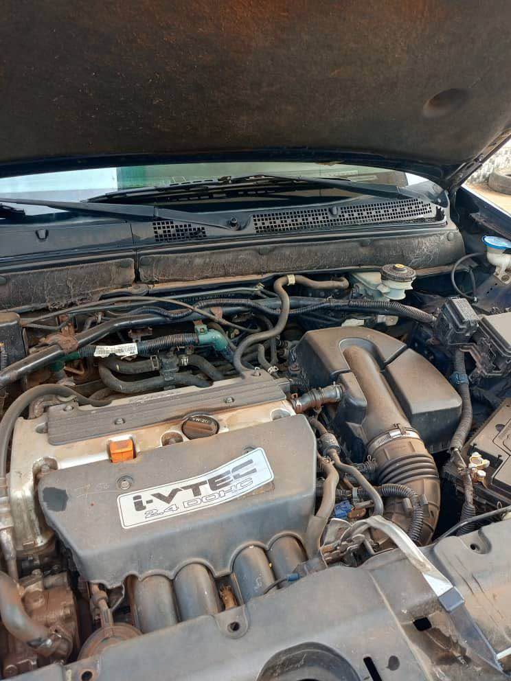 A picture of 2005 Honda Crv