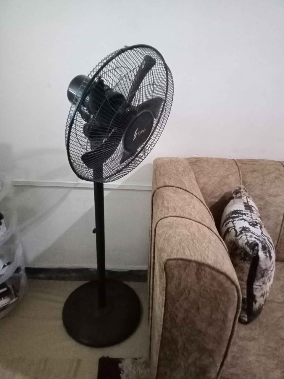 A picture of Household items