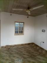 A picture of To let 1 bedroom flat affording a toilet kitchen pvc