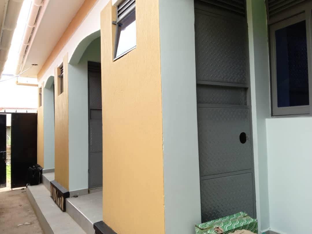 A picture of Single Rooms for rent at 150k in Kawempe