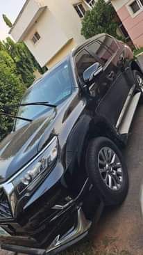 A picture of 2019 Toyota Prado V6 engine few months used first body
