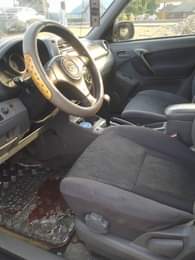 A picture of Toyota RAV4 2004 Model Buy and drive 2 5 buyer