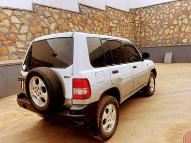 A picture of Pajero Io at 7.5m Wish at 14.5m RAV4 at 7.5m