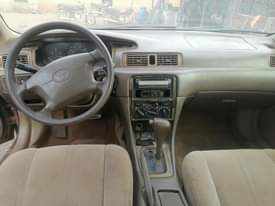 A picture of Toyota Camry 1999