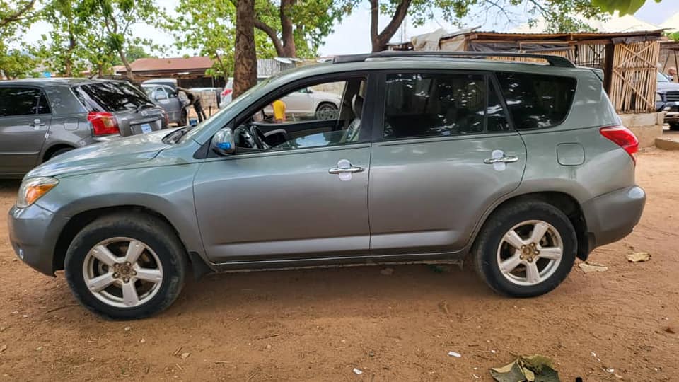 A picture of Toyota RAV4 2007 Model