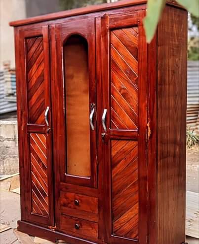 A picture of USED ITEMS DAR ES SALAAM UBUNGO RIVERSIDE 0692018770