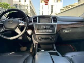 A picture of Mercedes Benz ML350