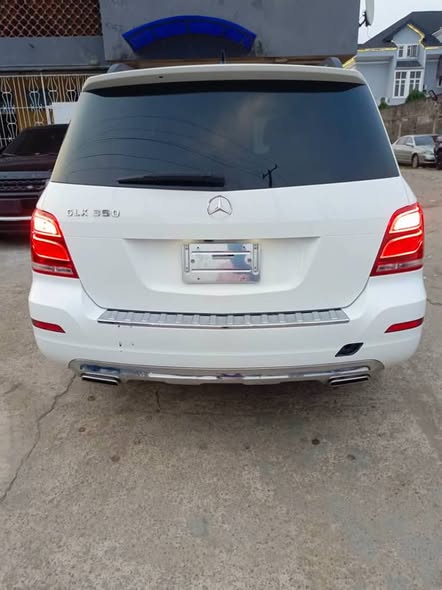 A picture of 2015 Benz GLK
