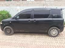 A picture of Toyota Sienta