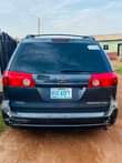 A picture of Pure first body 2005 model Sienna Toks standard Engine Gear