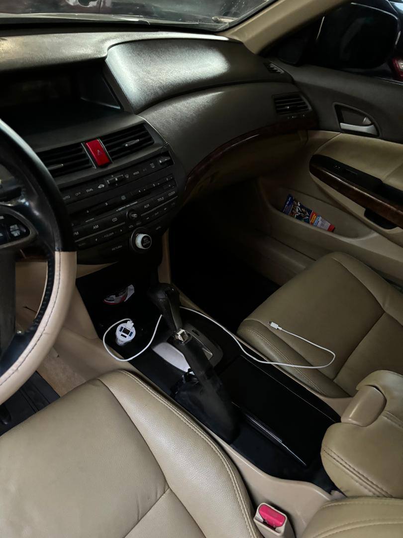 A picture of  2009 HONDA ACCORD 20EX WITH SOUND V4 ENGINE AND