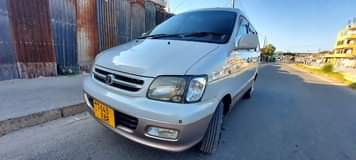 A picture of Toyota Noah