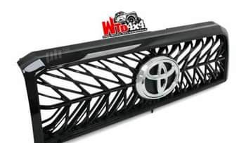 A picture of Land Cruiser 79 show grill