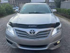 A picture of Toyota Camry Sport 2009 direct 2 years used Toks standard