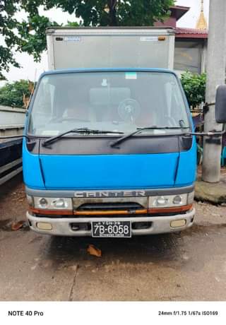 used mitsubishi canter