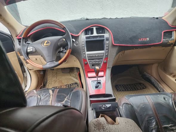 A picture of Registered ES 350 2009 model for sale Call 08067112168