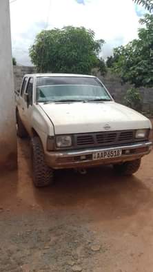 used nissan hardbody
