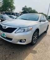 A picture of 2008 Camry LE sharp engine 4 plugs smooth gear AC