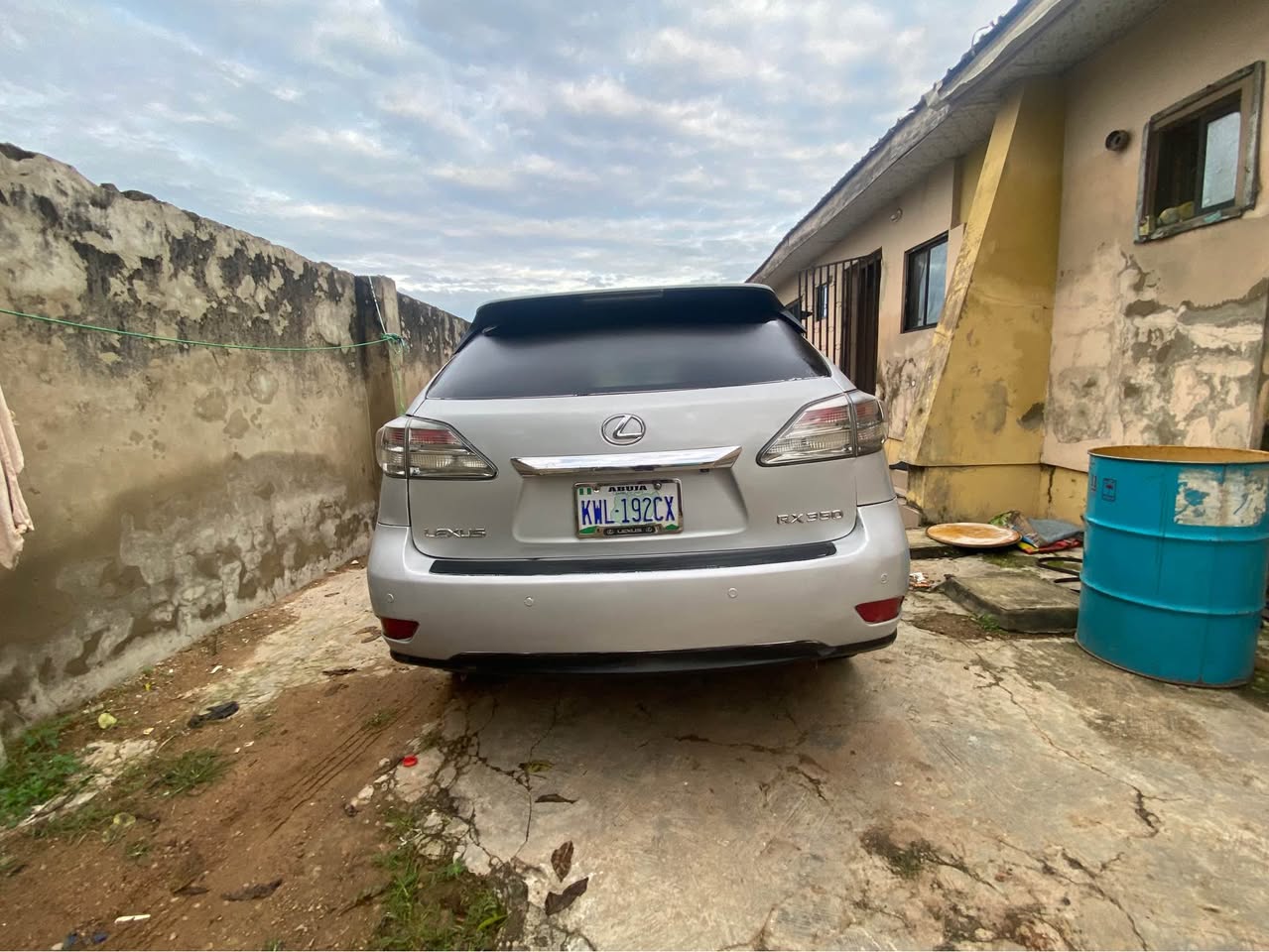 A picture of Rx350 2012 model