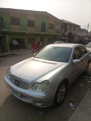 A picture of Benz c180