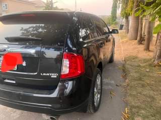 A picture of Ford edge 2014 model