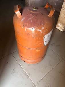 A picture of 12 5kg gas cylinder