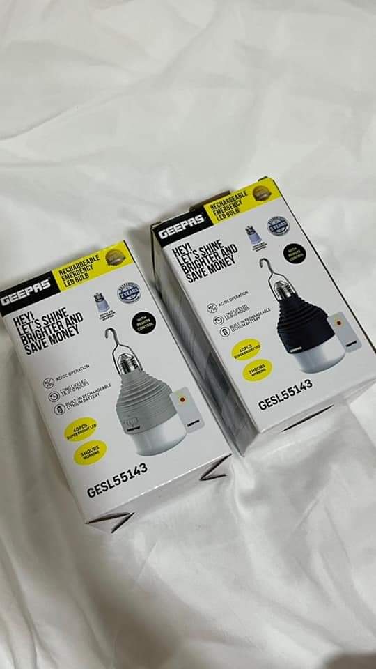 A picture of Geepas recheargable emergency Led Bulb