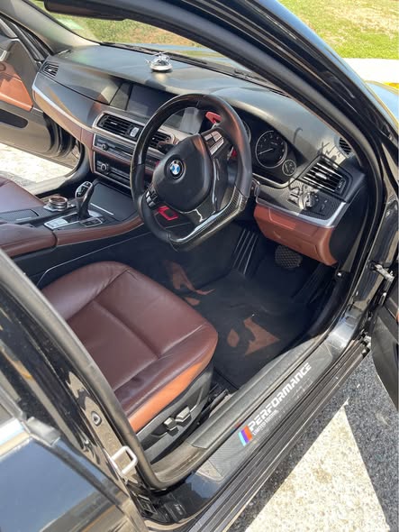 bmw 528i
