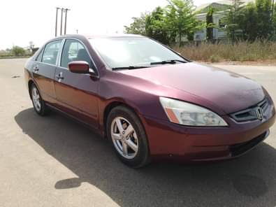 A picture of Extremely super sharp Honda EOD 05 Model FLASH ON FIRST