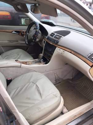 A picture of 2004 Mercedes Benz E320 Non 4matic