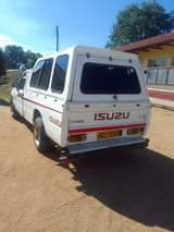 isuzu kb250