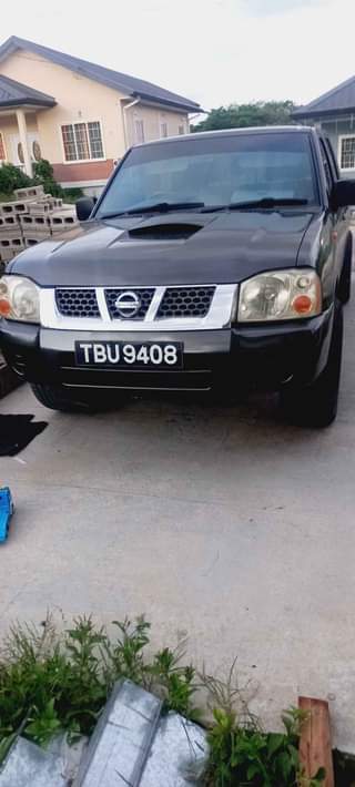 nissan frontier