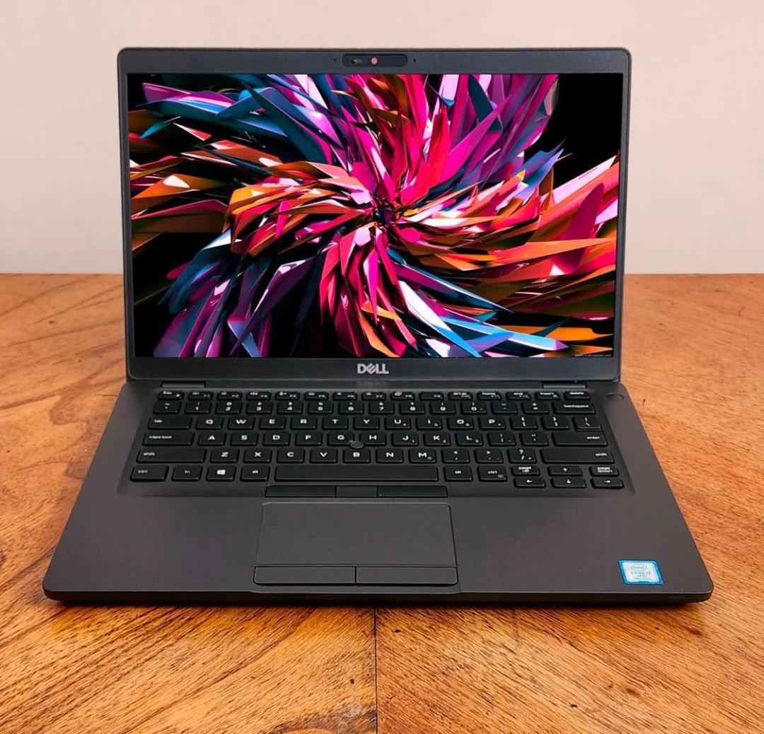 A picture of Dell latitude 5400