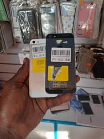 A picture of IPHONE 5