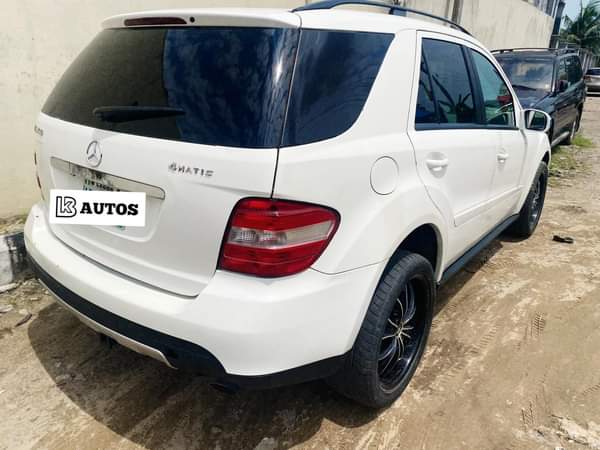 A picture of KB AUTOs Mercedes Benz ML350 No need to buy Belgium