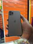 A picture of iPhone 11 Pro Max 256gb