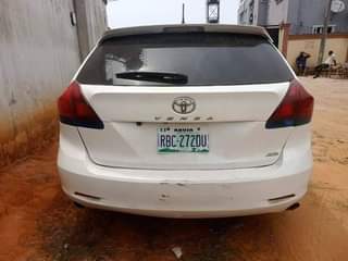 A picture of 2013 Toyota Venza Suv