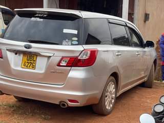 A picture of Subaru Exiga 2008 model Push to start ignition
