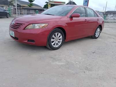 A picture of Toyota Camry 08