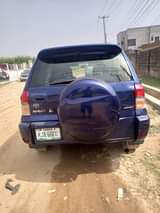 A picture of TOYOTA RAV4 2004 MODEL FOR SALE.