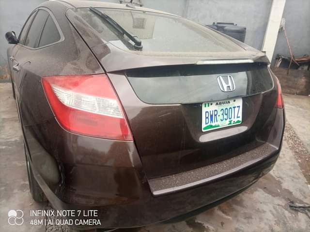 A picture of Honda Accord Croustour 2010