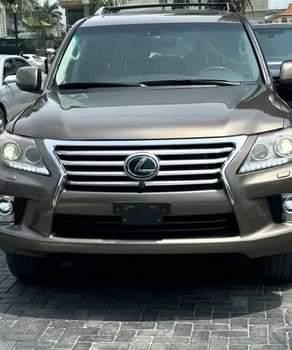A picture of NIGERIAN USED 2015 LEXUS LX570 PREMIUM Thumbstart Navigation System Sunroof
