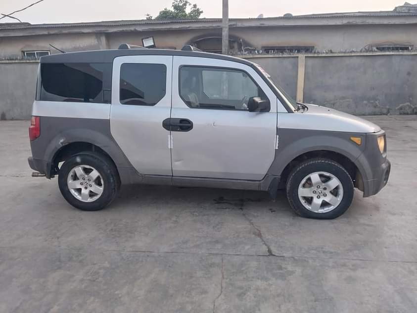 A picture of Honda Element 05 for sale my WhatsApp08064945586