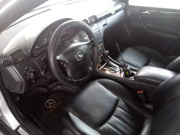A picture of SMARTAUTOS BELGIUM GRADE C280 MERCEDES BENZ 2006 MODEl Engine very