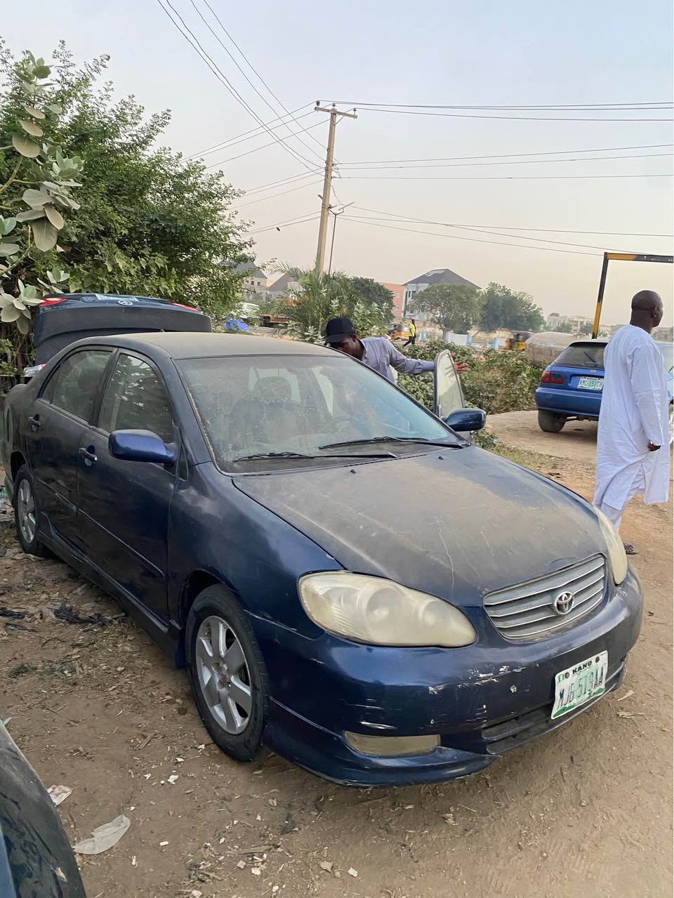 A picture of Corolla LE S